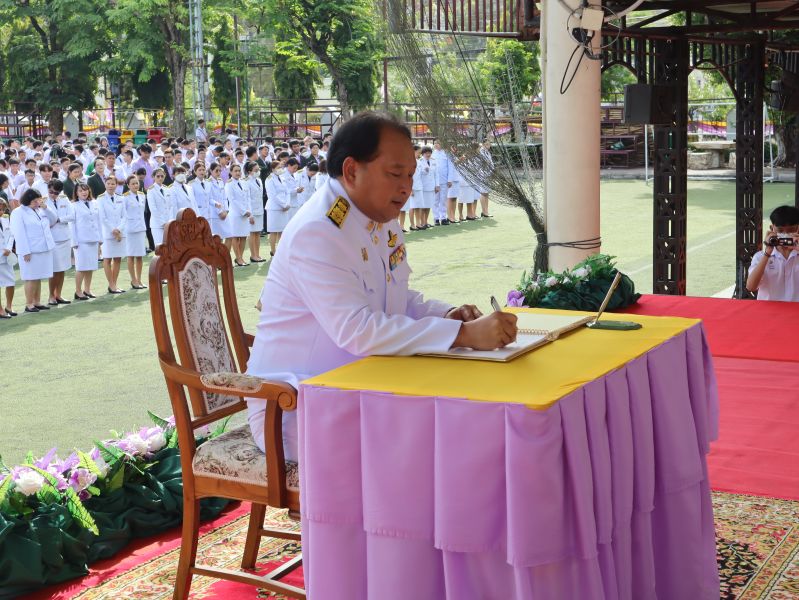 โรงเรียนเทพศิรินทร์ ร่วมพิธีถวายพระพรชัยมงคล เนื่องในโอกาส วันเฉลิมพระชนมพรรษา สมเด็จพระนางเจ้าสุทิดา พัชรสุธาพิมลลักษณ พระบรมราชินี