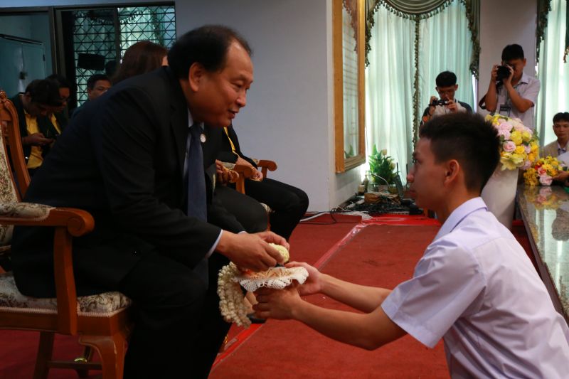 โรงเรียนเทพศิรินทร์ จัดกิจกรรมพิธีประดับเข็ม  แก่นักเรียนระดับชั้น ม.4 ปีการศึกษา 2567 รุ่น 141