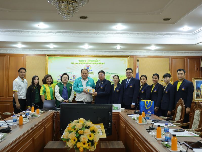 โรงเรียนเทพศิรินทร์ ให้การต้อนรับคณะศึกษาดูงาน จากโรงเรียนสตรีวัดระฆัง