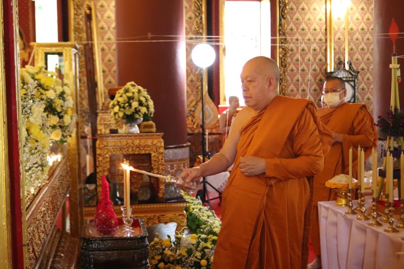 พิธีเจริญพระพุทธมนต์นวัคคหายุสมธัมม์ เสริมสิริมงคลวันพระบรมราชสมภพ  ถวายพระพรชัยมงคล พระบาทสมเด็จพระวชิรเกล้าเจ้าอยู่หัว