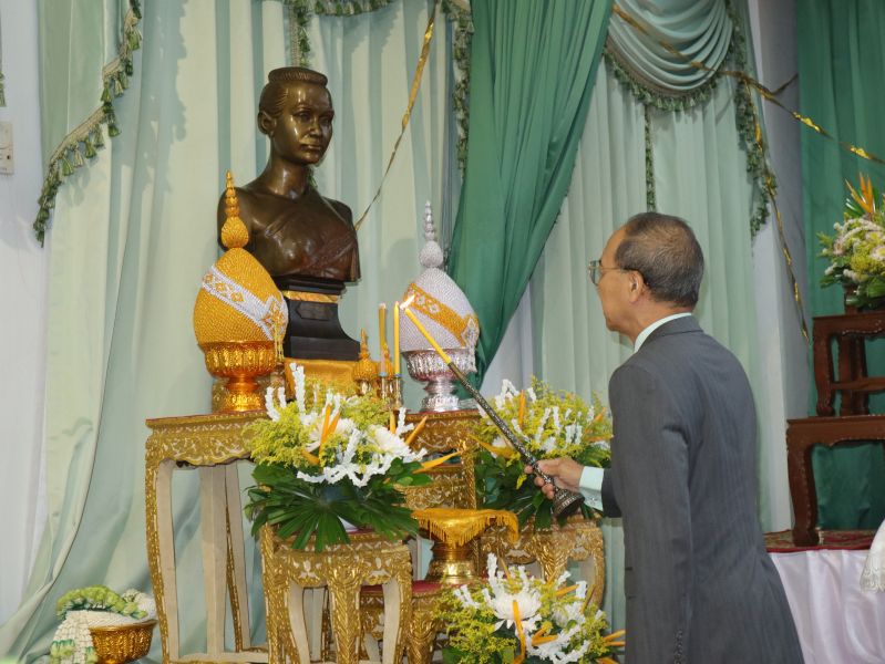 พิธีทักษิณานุปทานและทำบุญอุทิศถวายแด่สมเด็จพระเทพศิรินทราบรมราชินี ในรัชกาลที่ 4