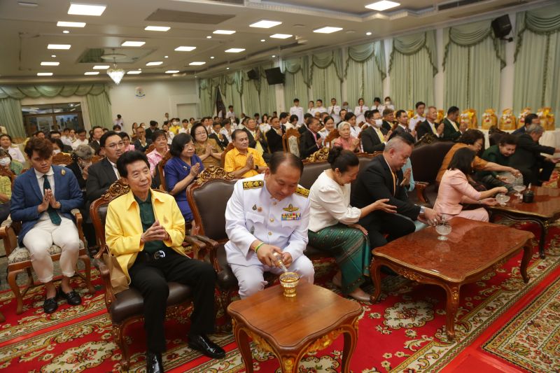 พิธีทักษิณานุปทานและทำบุญอุทิศถวายแด่สมเด็จพระเทพศิรินทราบรมราชินี ในรัชกาลที่ 4