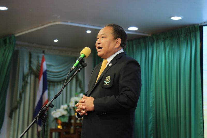 ชาวเทพศิรินทร์แสดงความยินดีและจัดพิธีต้อนรับ  รองผู้อำนวยการ โรงเรียนเทพศิรินทร์ เนื่องในโอกาสเข้ารับตำแหน่ง
