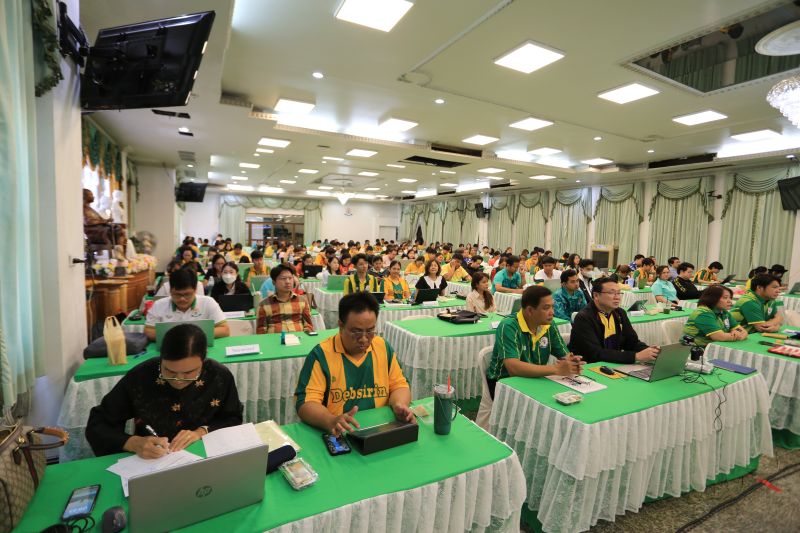 การอบรมเชิงปฏิบัติการการจัดทำสื่อการเรียนการสอนในรูปแบบออนไลน์