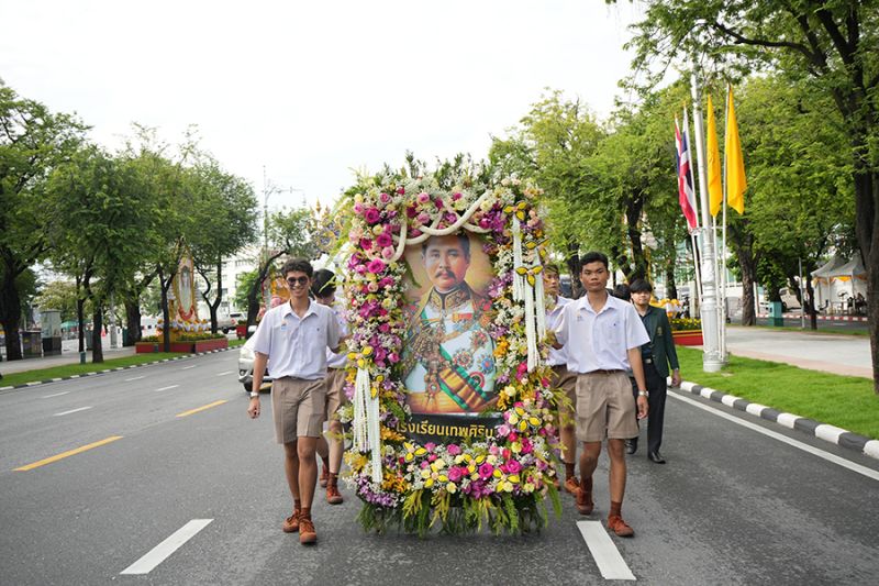 พิธีวางพวงมาลาถวายราชสักการะ เนื่องในวันปิยมหาราช