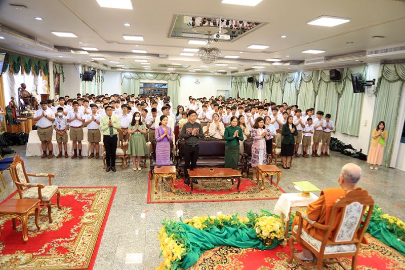 พิธีมอบประกาศนียบัตรสำหรับนักเรียนที่สอบได้ธรรมศึกษา ชั้นตรี โท เอก ประจำปีการศึกษา 2566
