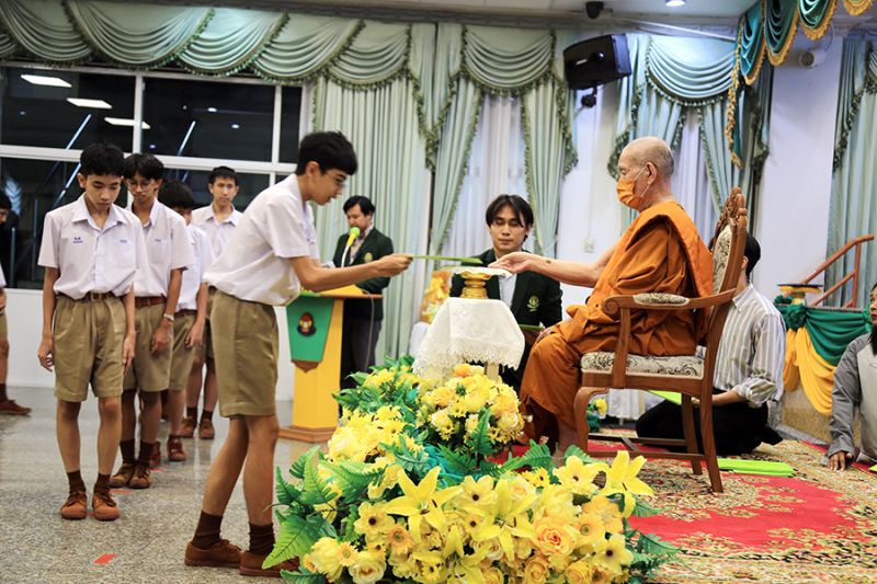 พิธีมอบประกาศนียบัตรสำหรับนักเรียนที่สอบได้ธรรมศึกษา ชั้นตรี โท เอก ประจำปีการศึกษา 2566