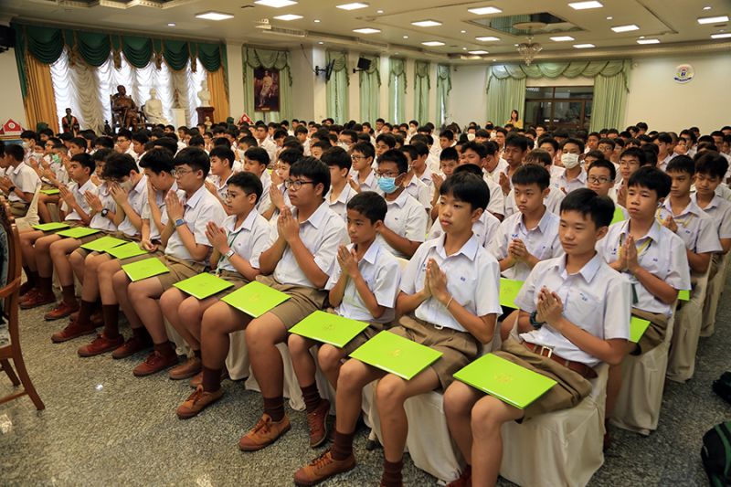 พิธีมอบประกาศนียบัตรสำหรับนักเรียนที่สอบได้ธรรมศึกษา ชั้นตรี โท เอก ประจำปีการศึกษา 2566