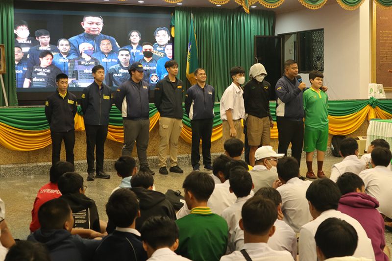 สมาคมผู้ปกครองและครูโรงเรียนเทพศิรินทร์ จับมือ โรงเรียนเทพศิรินทร์  จัดหนัก จัดเต็ม!!! เตือนภัยโลกออนไลน์