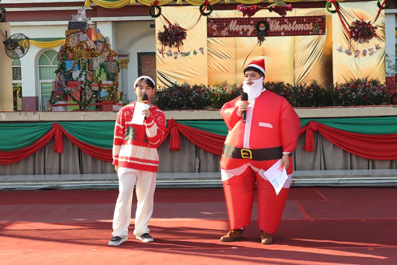 กิจกรรม DS X’Mas 2024 โดยกลุ่มสาระการเรียนรู้ภาษาต่างประเทศ