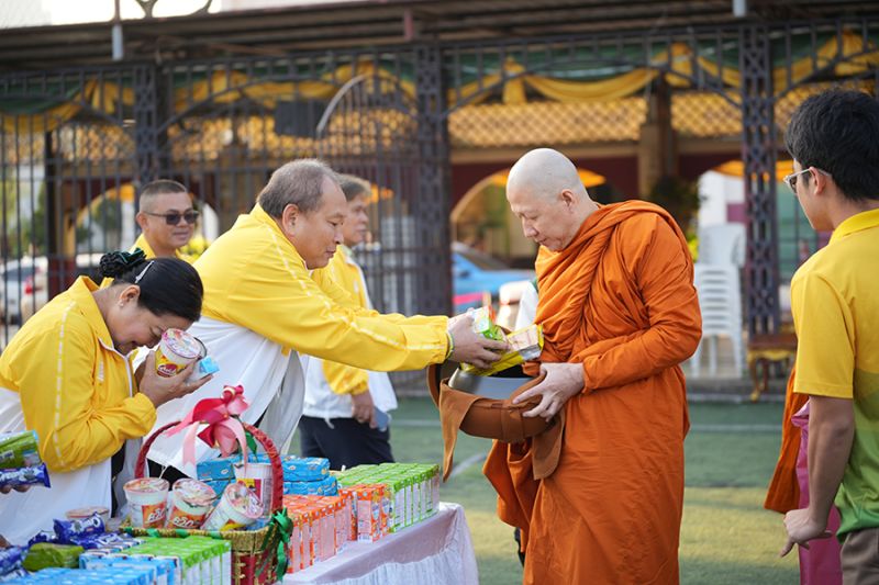 โรงเรียนเทพศิรินทร์ จัดกิจกรรมทำบุญตักบาตร เนื่องในเทศกาลปีใหม่ 2568โรงเรียนเทพศิรินทร์ จัดกิจกรรมทำบุญตักบาตร เนื่องในเทศกาลปีใหม่ 2568