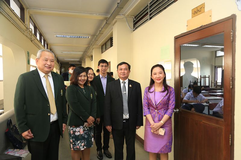 ตรวจเยี่ยมสนามสอบคัดเลือกนักเรียนชั้นมัธยมศึกษาปีที่ 1 ปีการศึกษา 2568